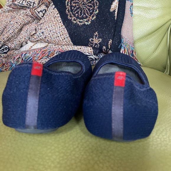 Like New! Adam Tucker by Me Too Navy Blue Ballet slippers - Picture 3 of 7